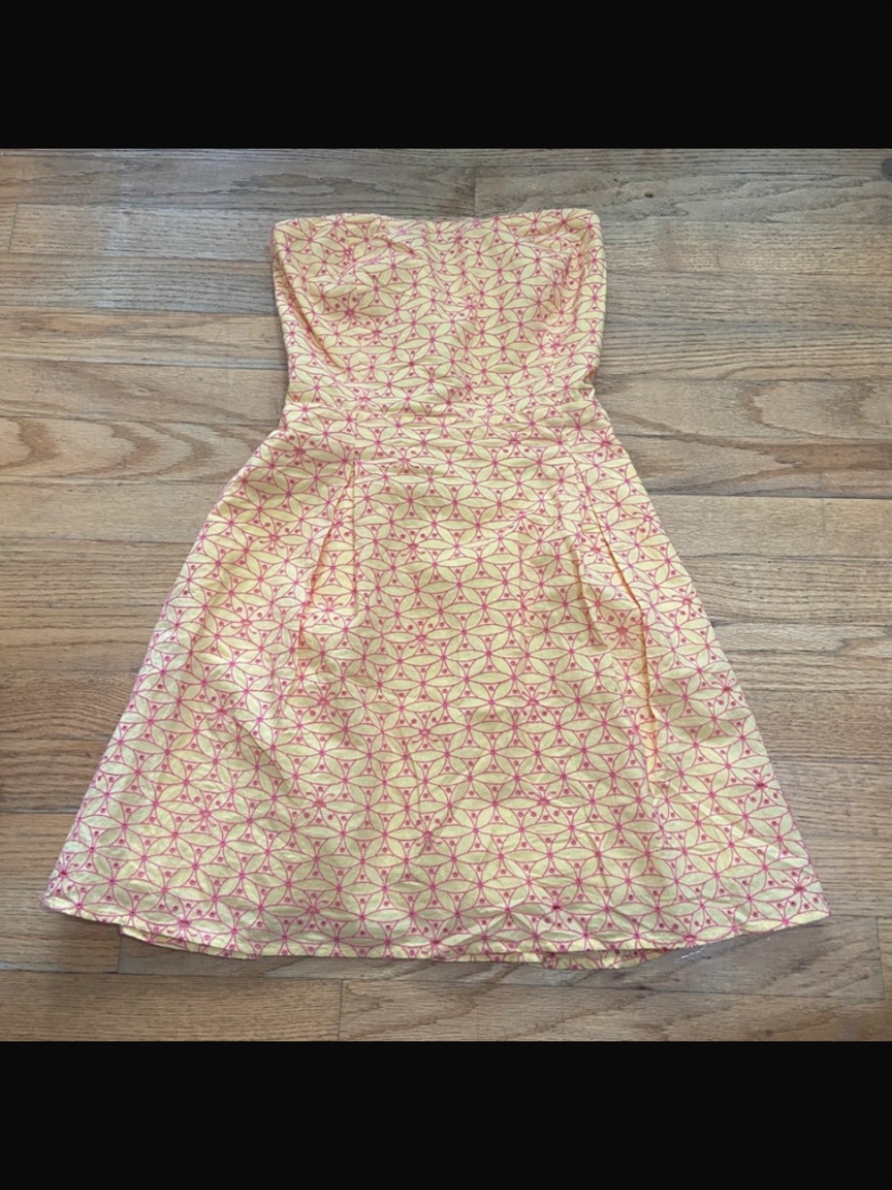Lily Pulitzer Women’s 4 Felicity Starfruit Embroidered Eyelet Dress